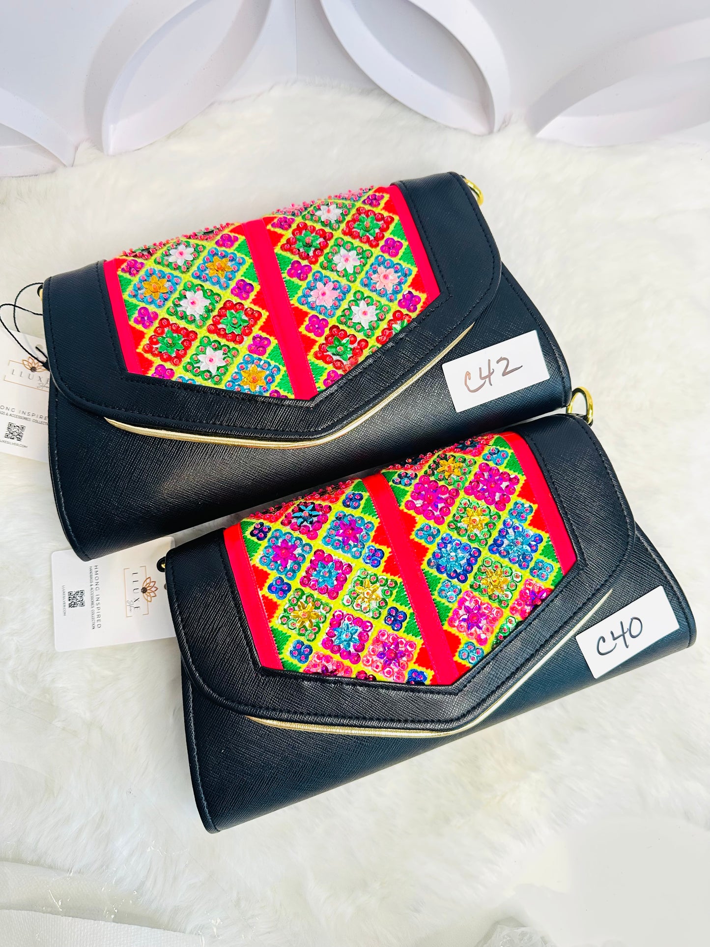 2 Cog Ci Envelope Crossbody