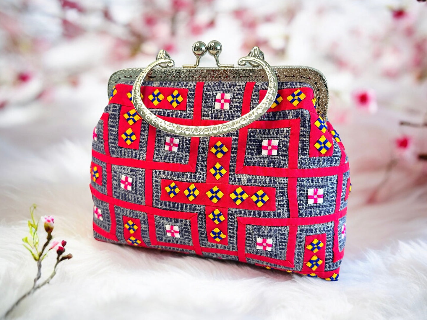 LIVE Handmade Ntaub Maj Handbag