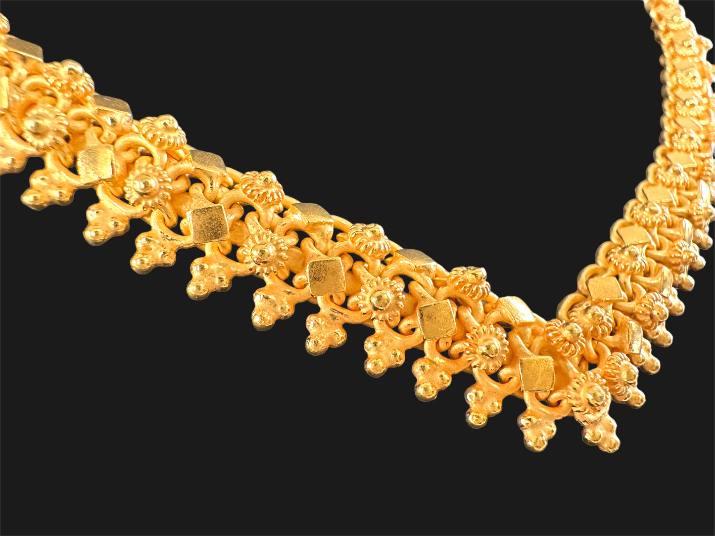 Pikun Viana (Gold or Silver)