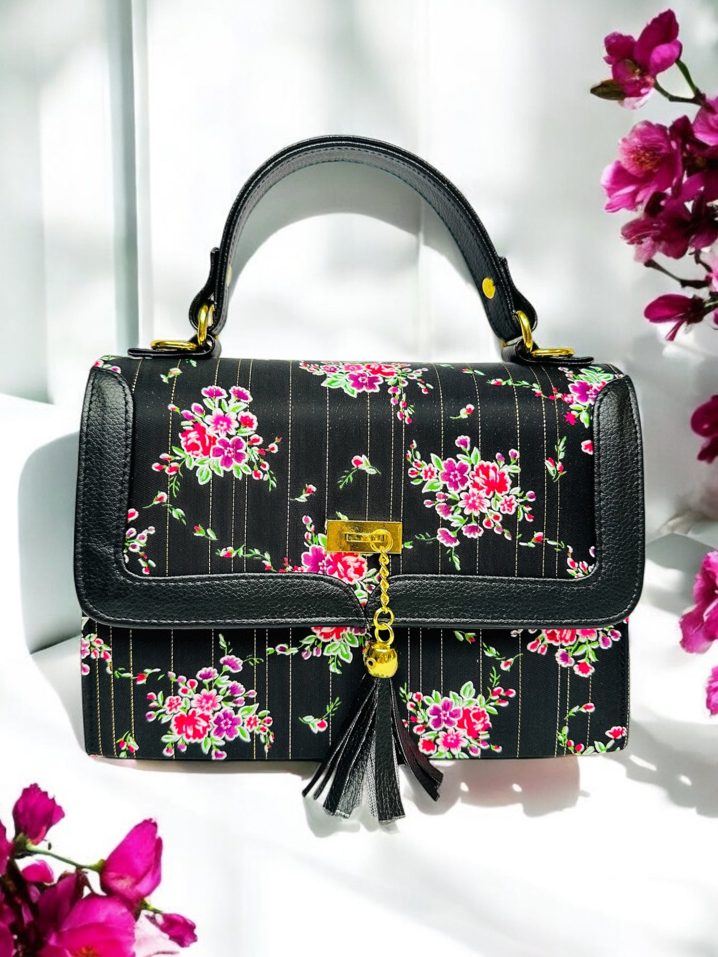 LIVE Black Paj Iab w/Tassle