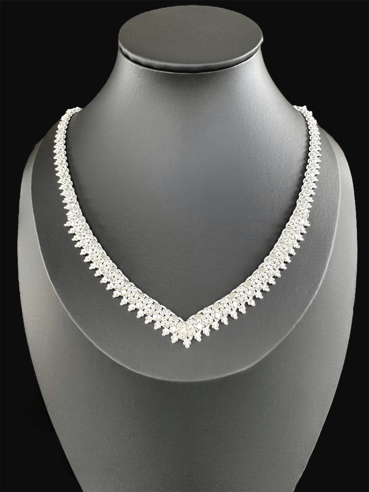 Pikun Viana (Gold or Silver)