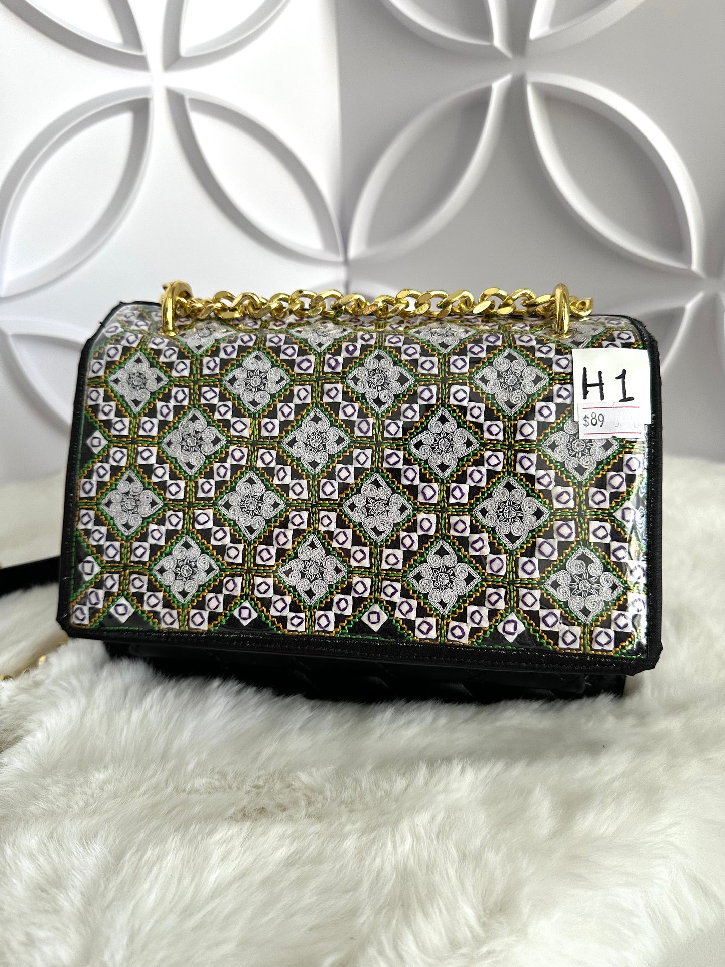 LIVE PNM Purse