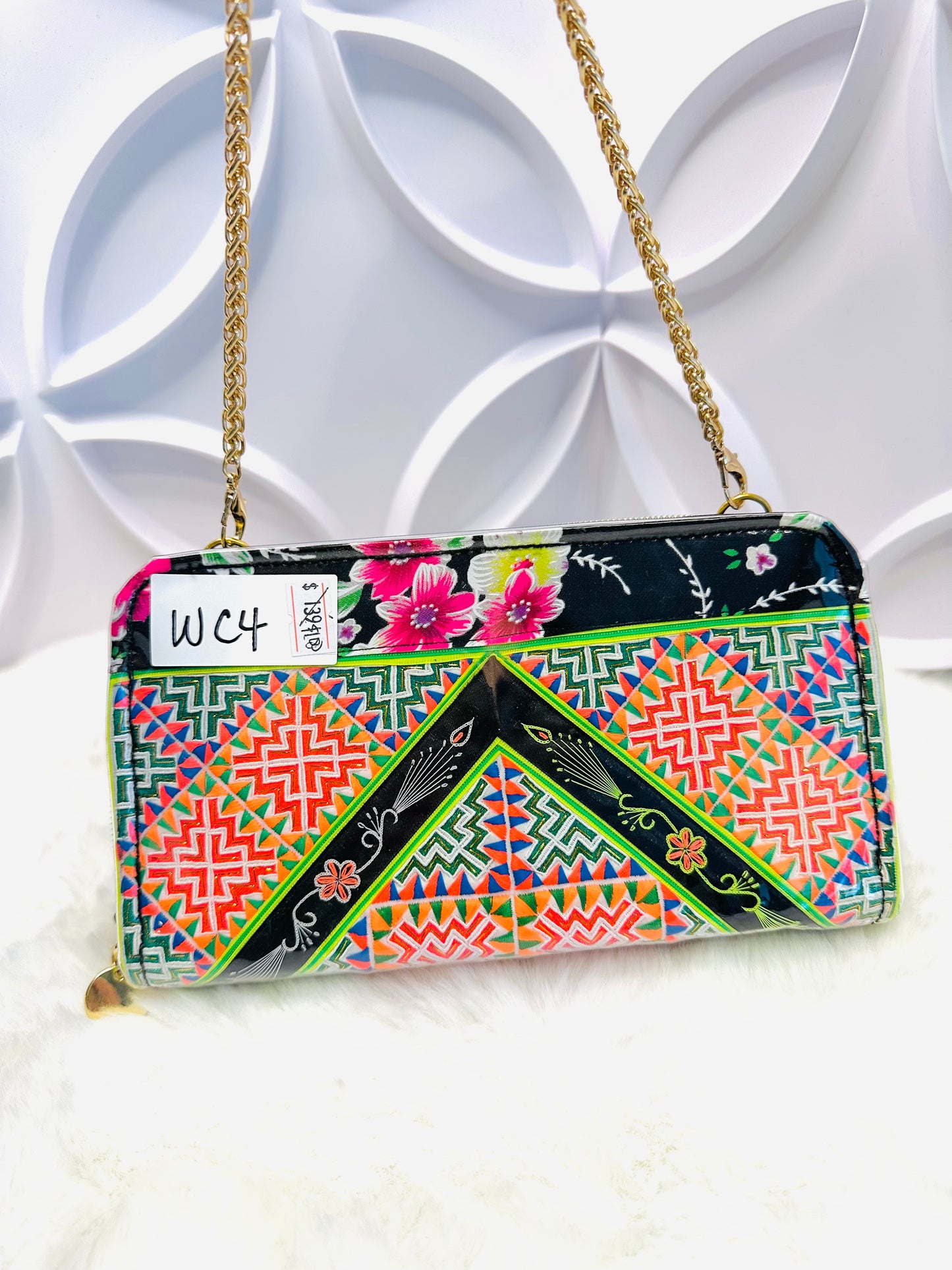 LIVE PNM Wallet Crossbody WC4