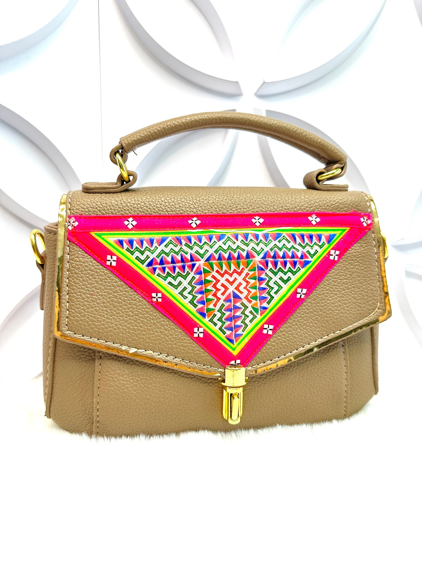 LIVE PNM Handbag (H10)