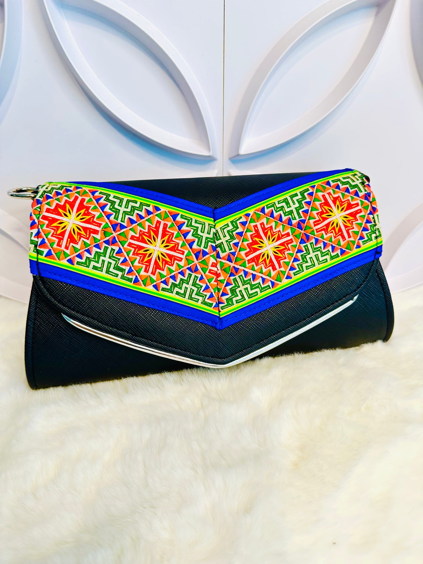 LIVE Handmade PNM (PV4)