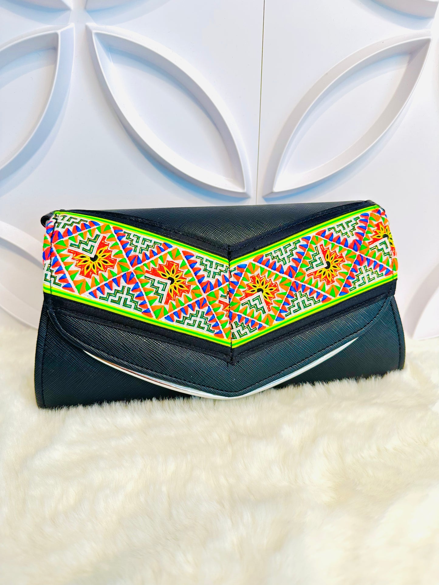 LIVE Handmade PNM (PV2)