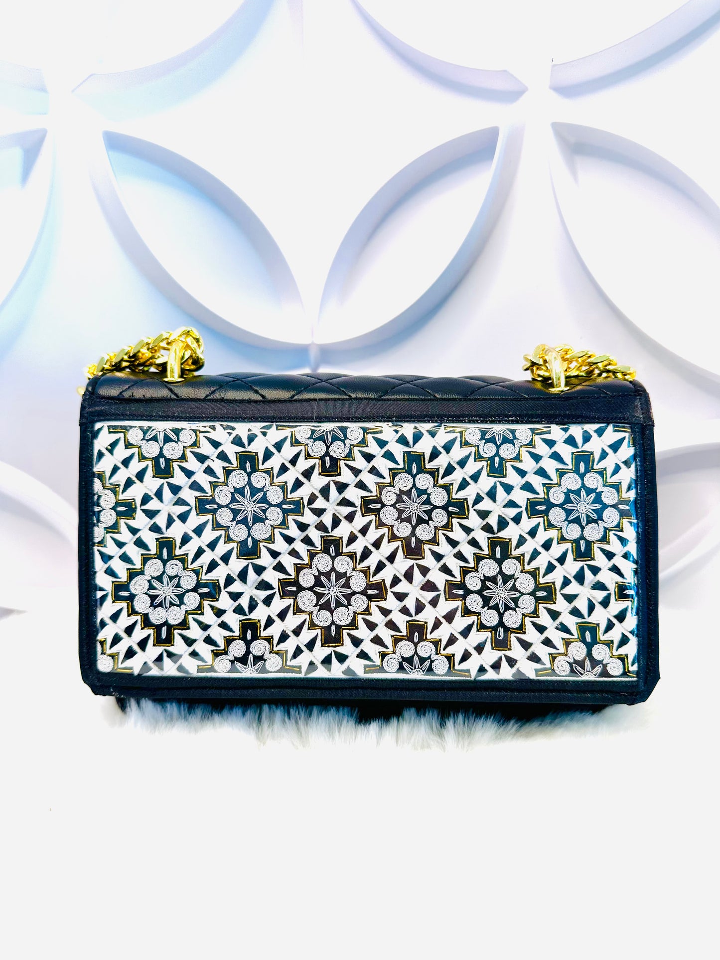 LIVE PNM Handbag (H37)