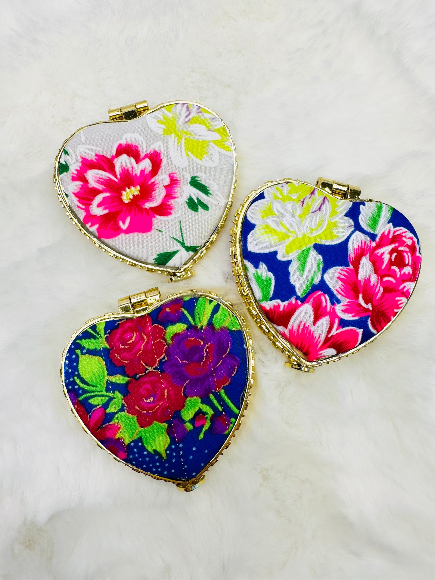 LIVE Mirrors - Cate Thao