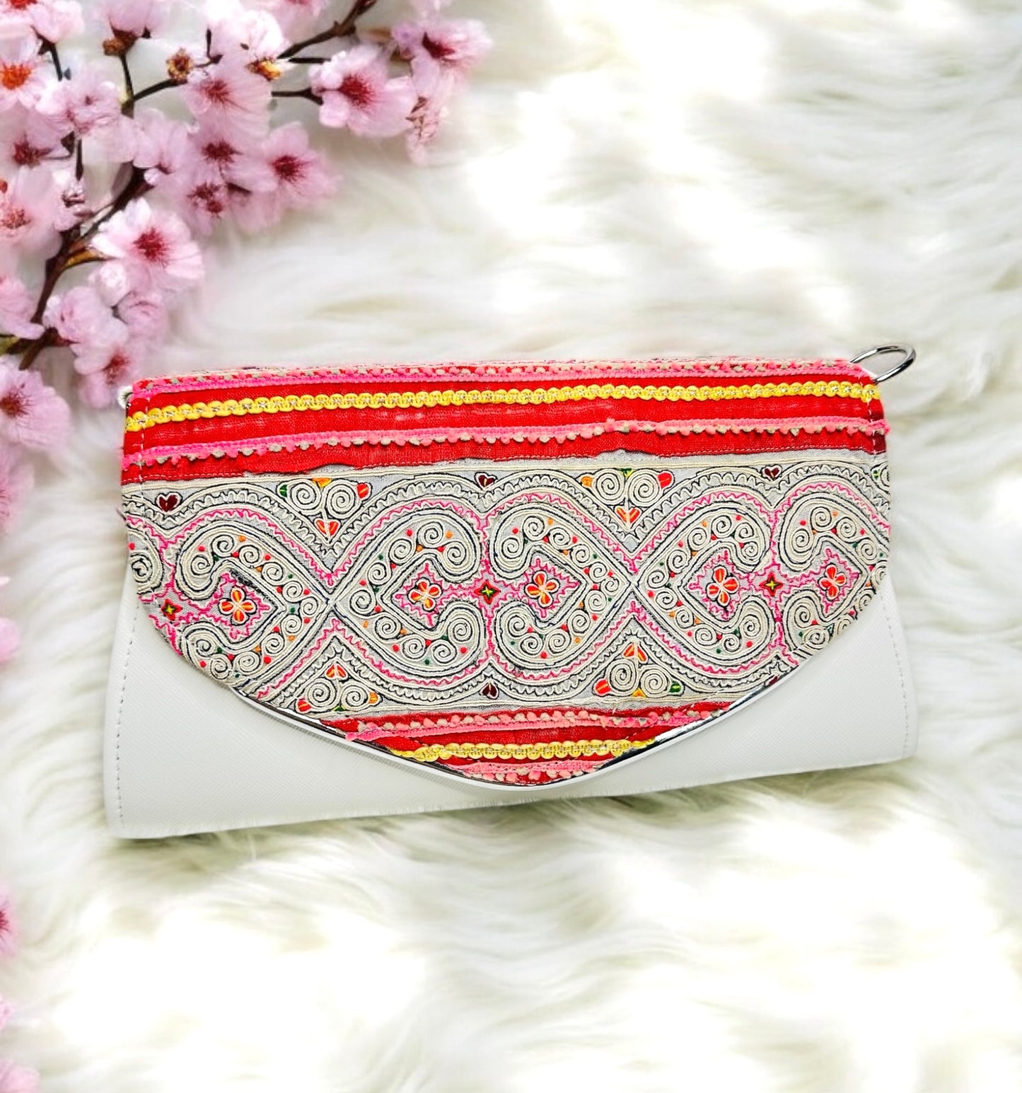 Vintage Ntaub Hmoob Suav Envelope - A6