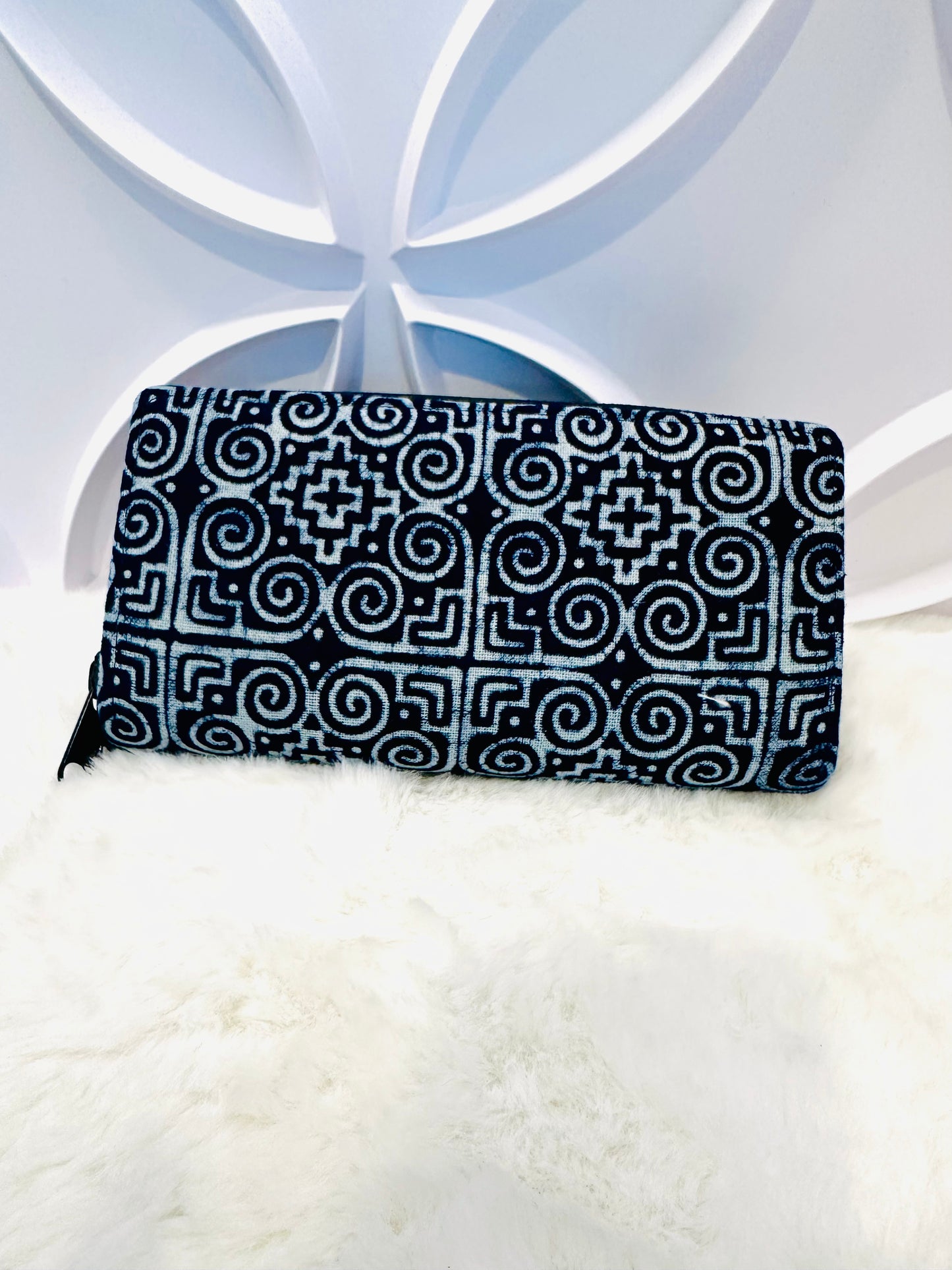 LIVE Niam Tsev Wallet CB - Batik