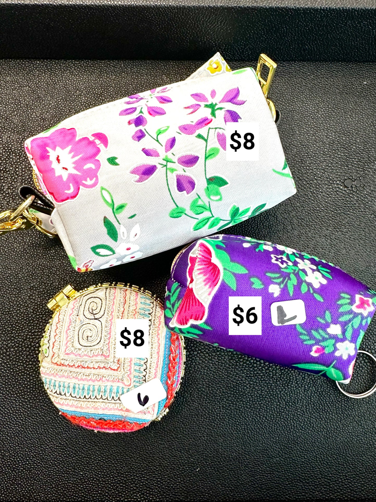 LIVE Coin Bag/Mirror - Blia