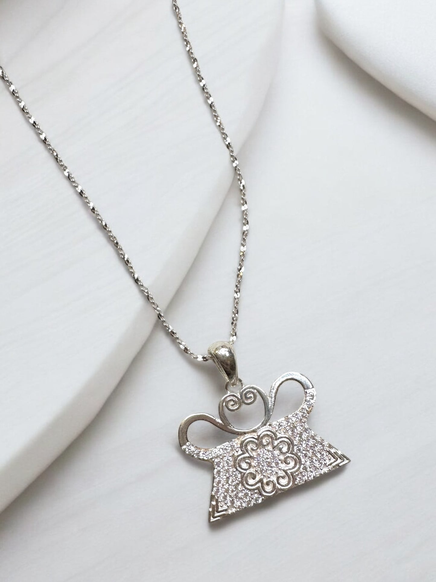 LIVE Kaziia (Silver)