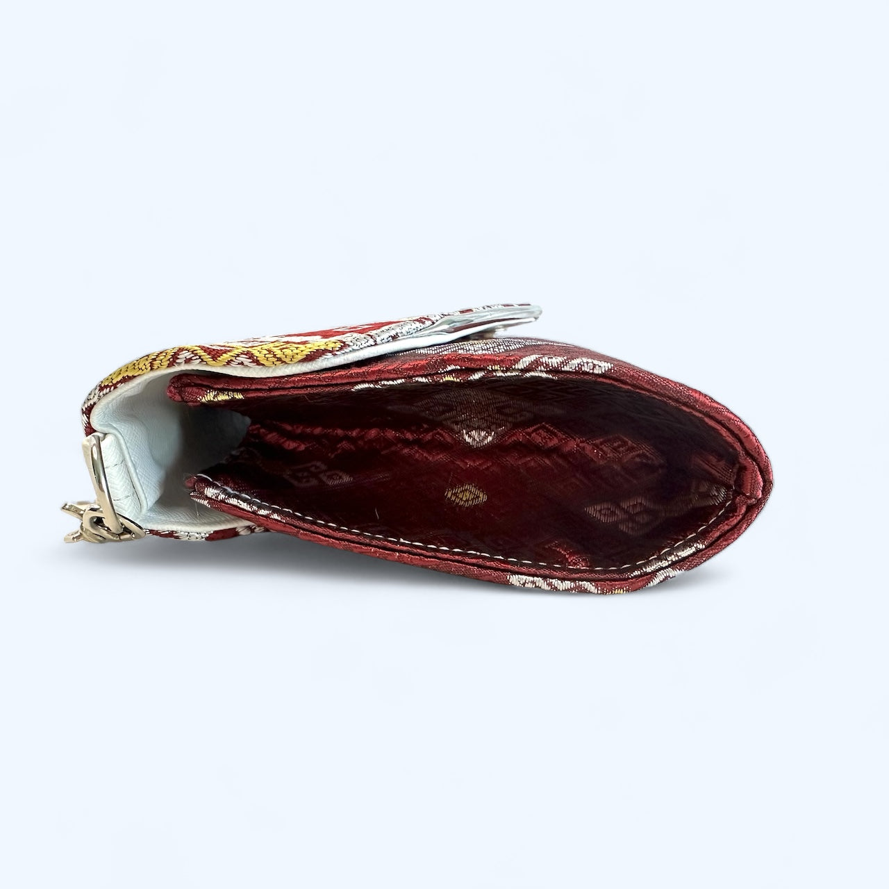 Tiab Plog Envelope Purse (Maroon/Silver)