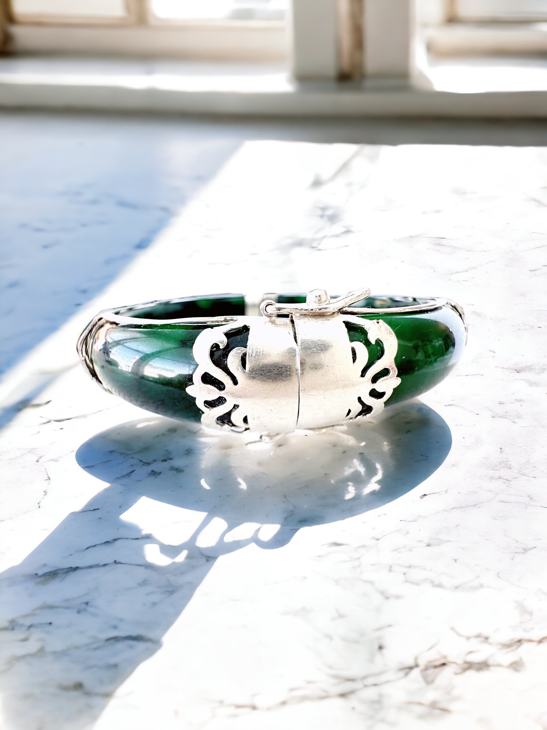 Jade bangle with deals silver clasp