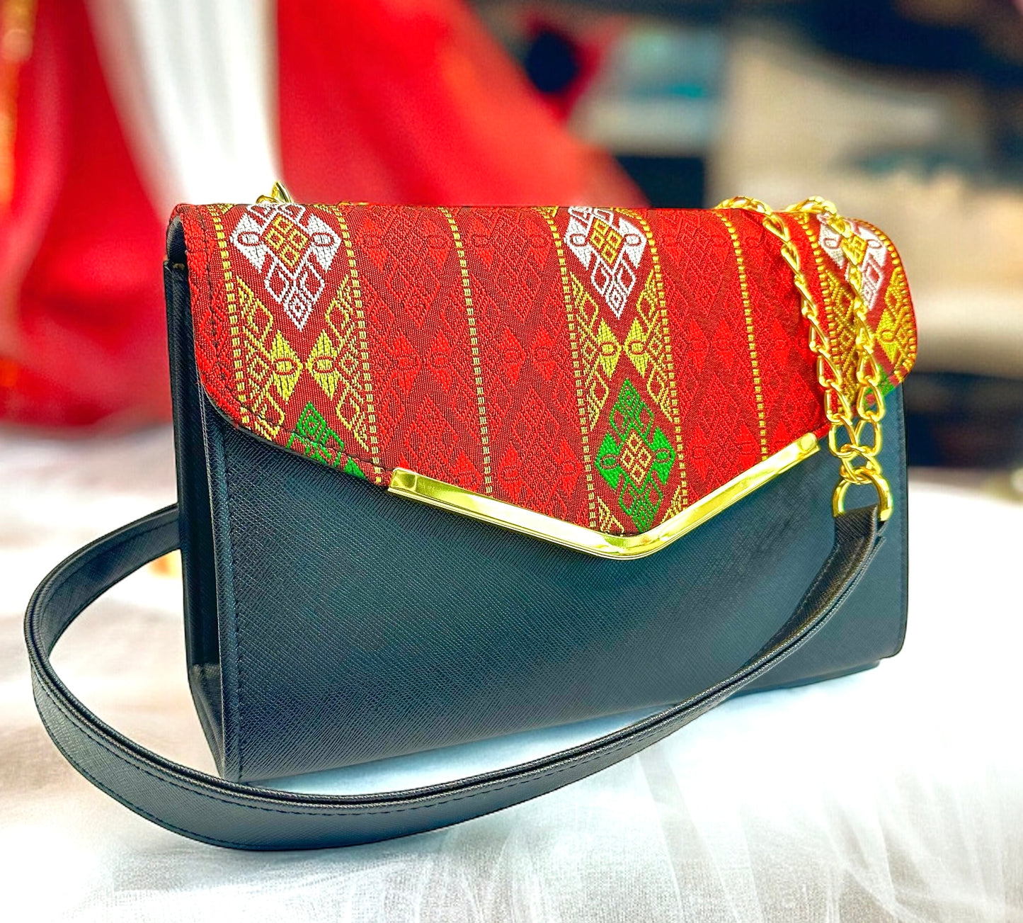 Laotian Tiab Shoulder Bag (RB1)