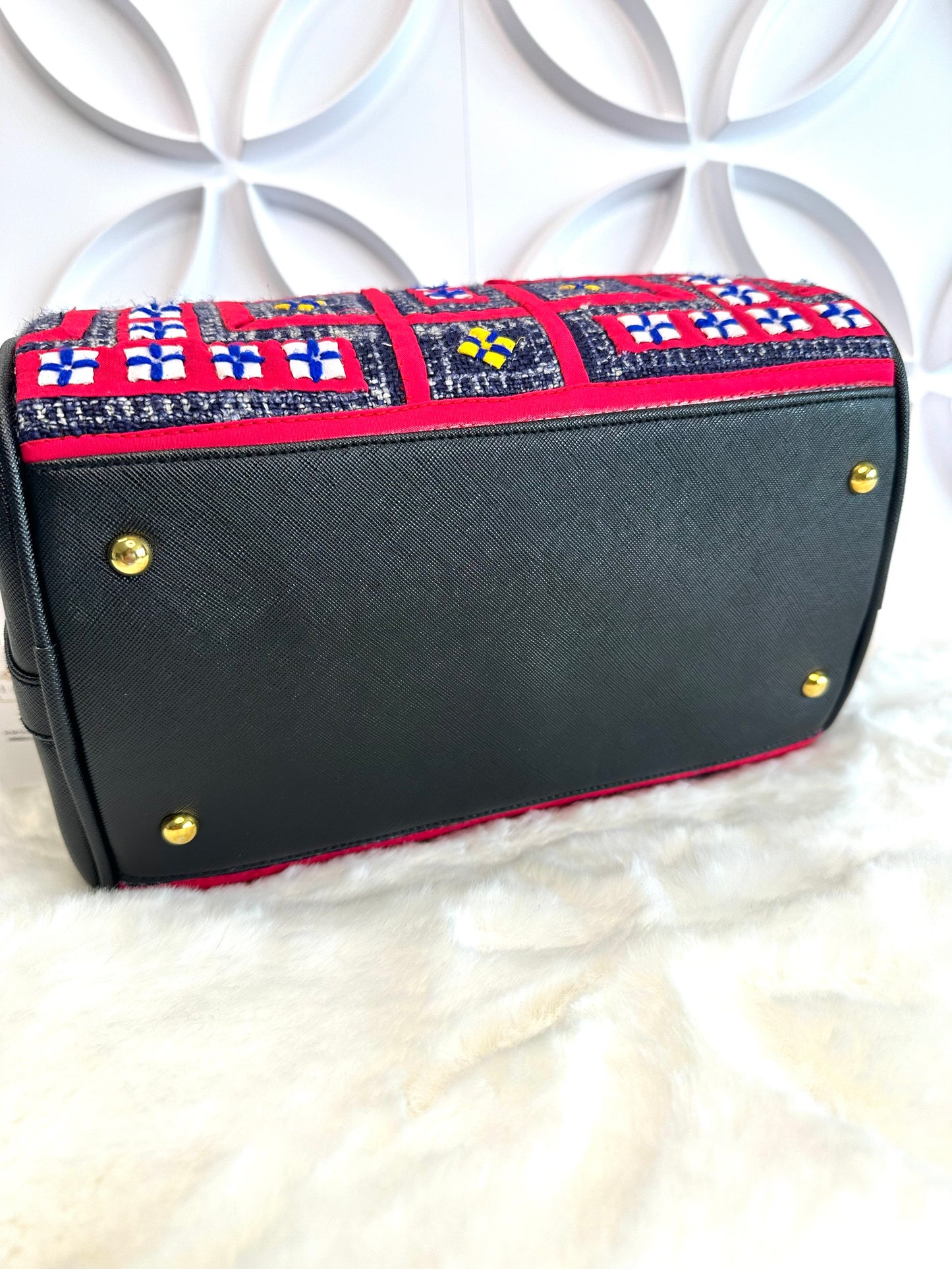 Ntaub Maj Speedy Bag