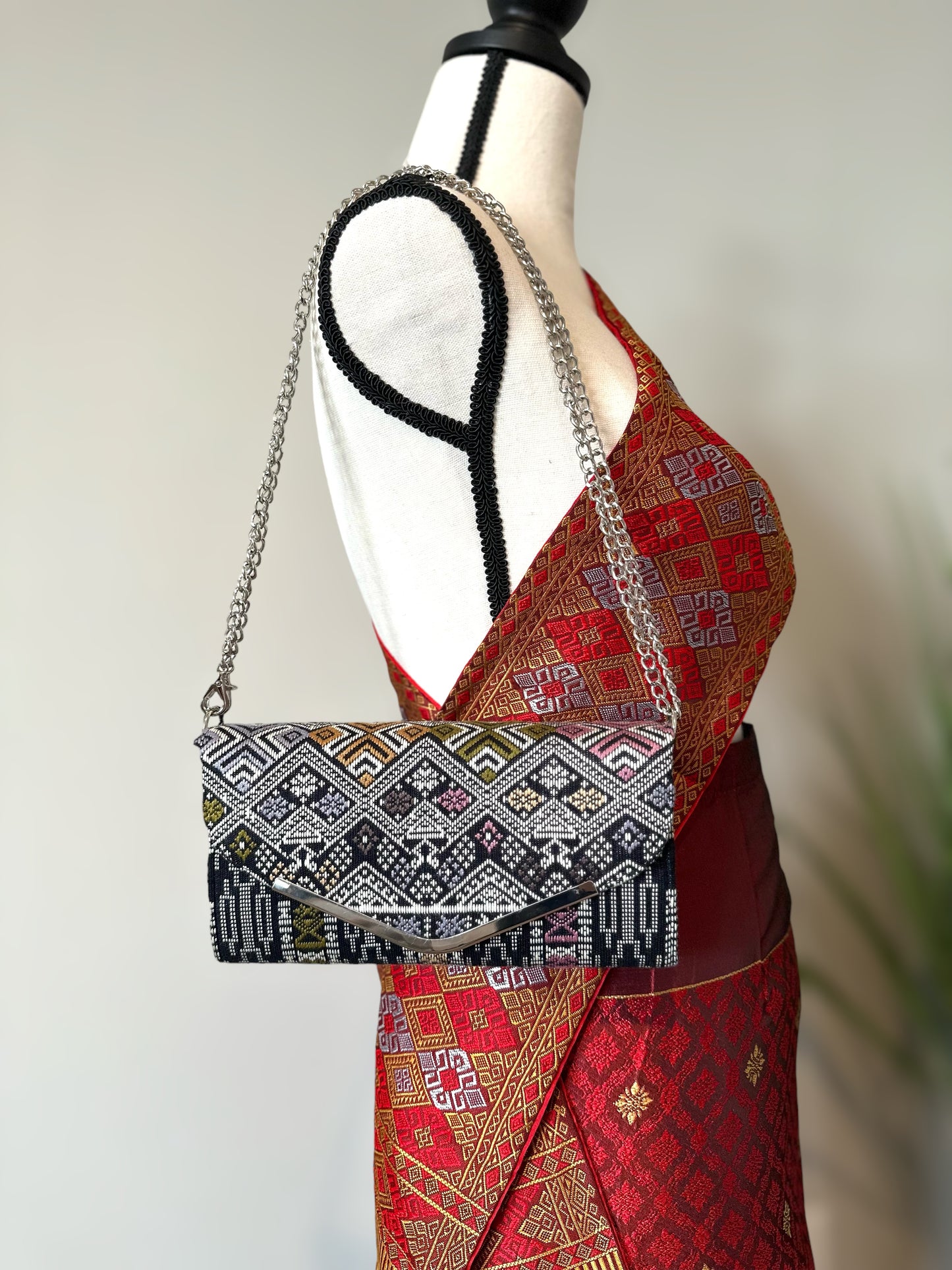 Handmade Ntaub Tiab Plog Envelope Crossbody HM2