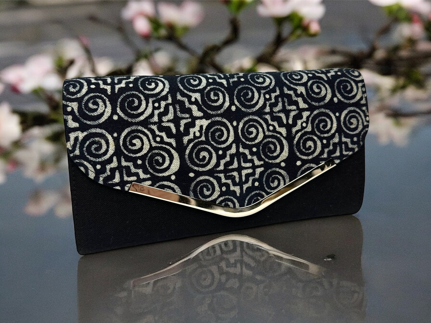 Batik Envelope Crossbody-B200