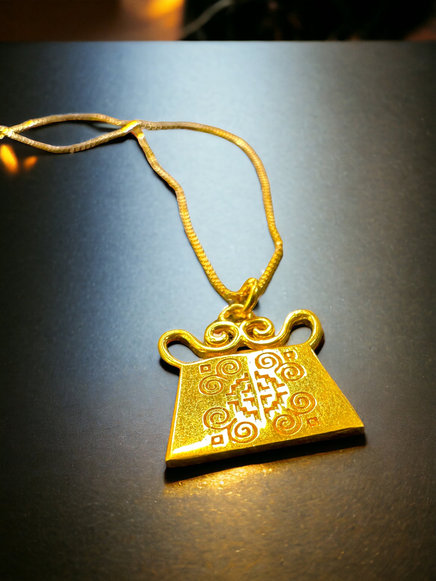 Inez (24K gold plated)