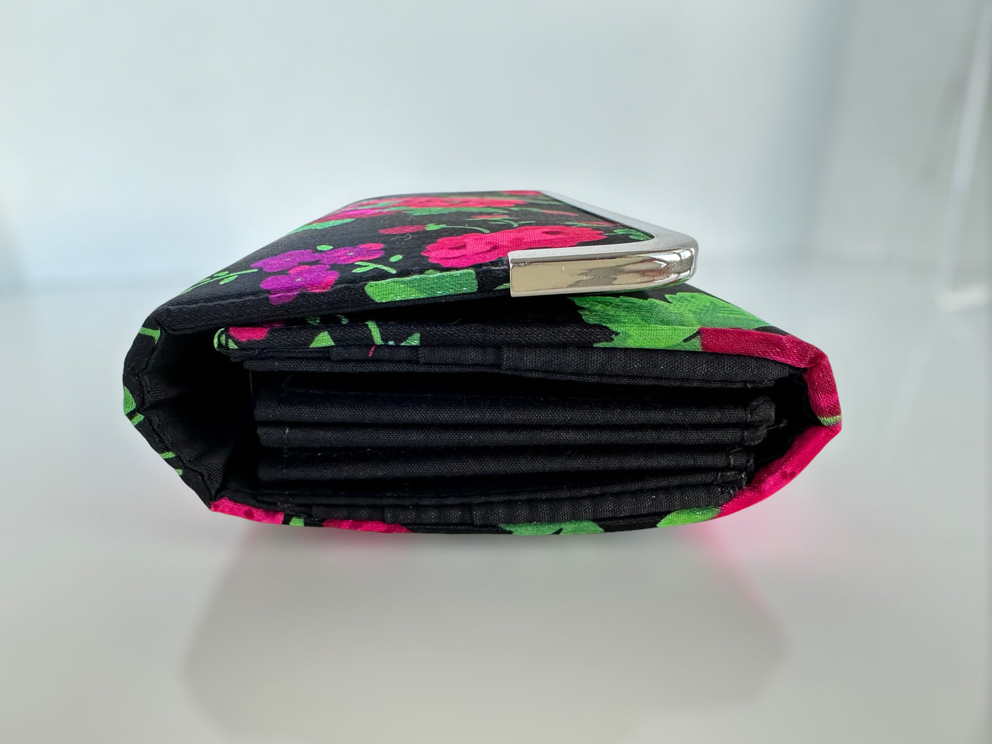 Lis Loos Wallet (Black/Pink)