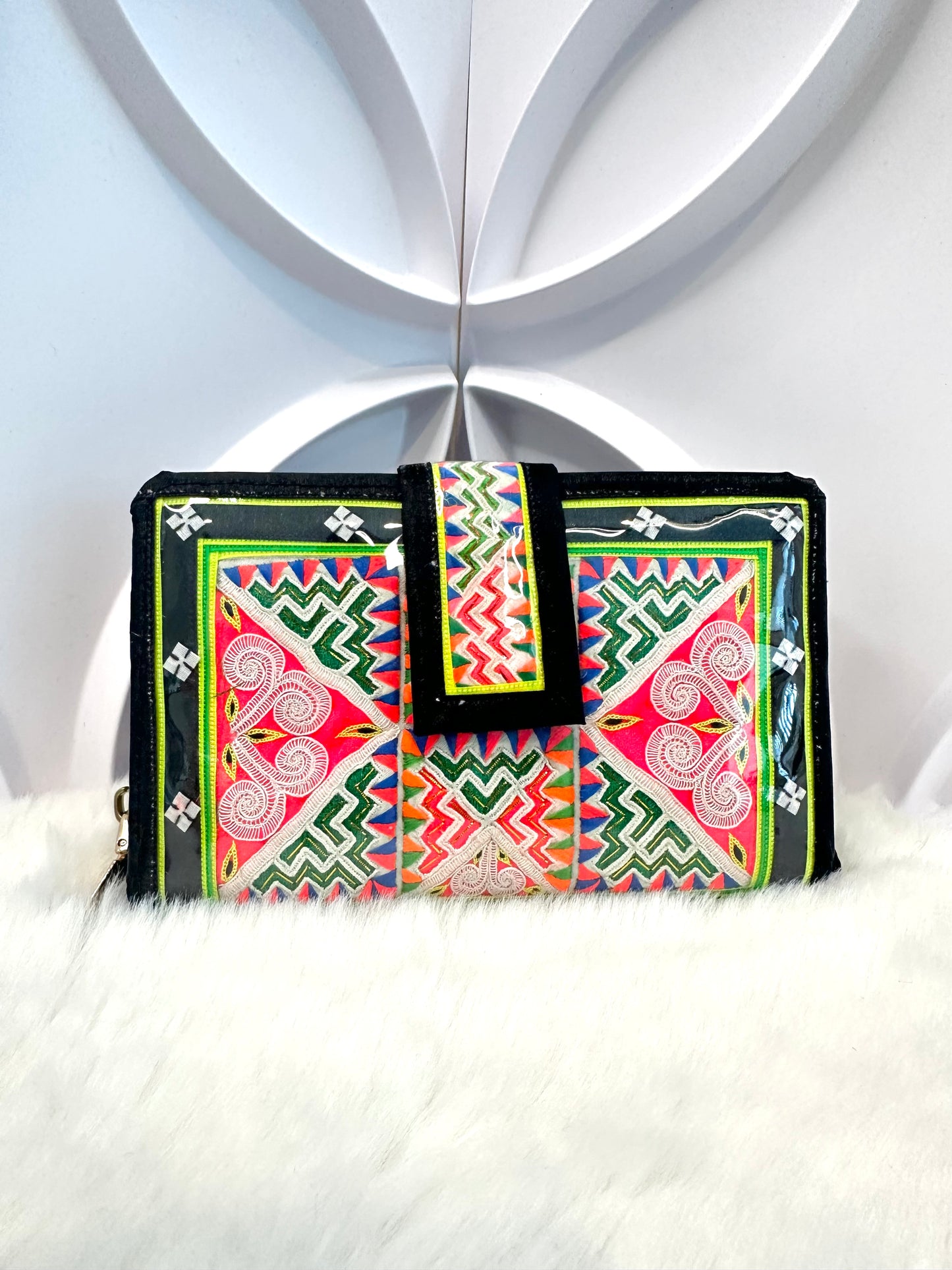 LIVE PNM Bifold Wallet