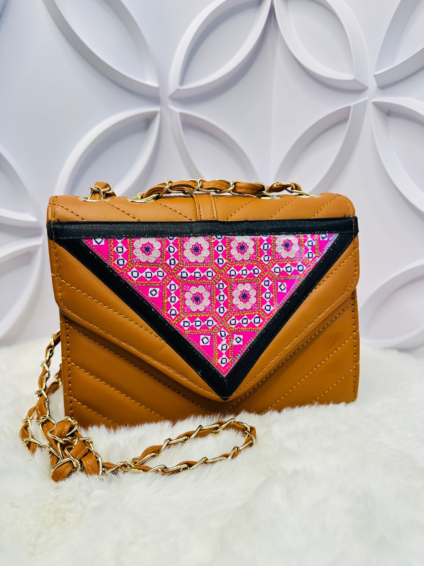 LIVE HNY Season Handbags