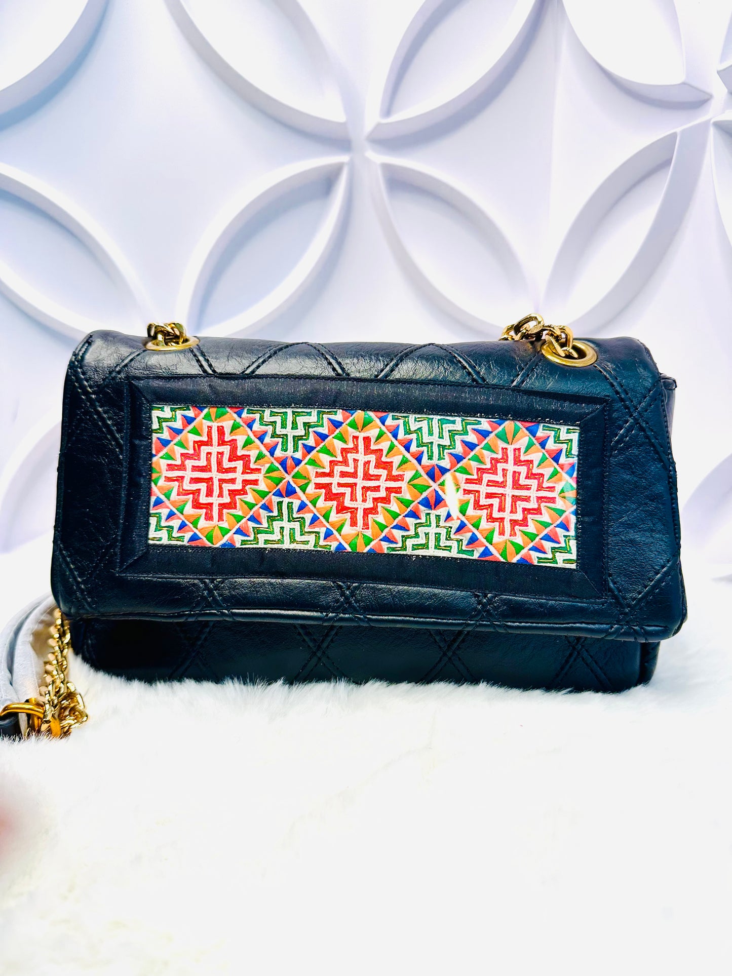 LIVE HNY Season Handbags