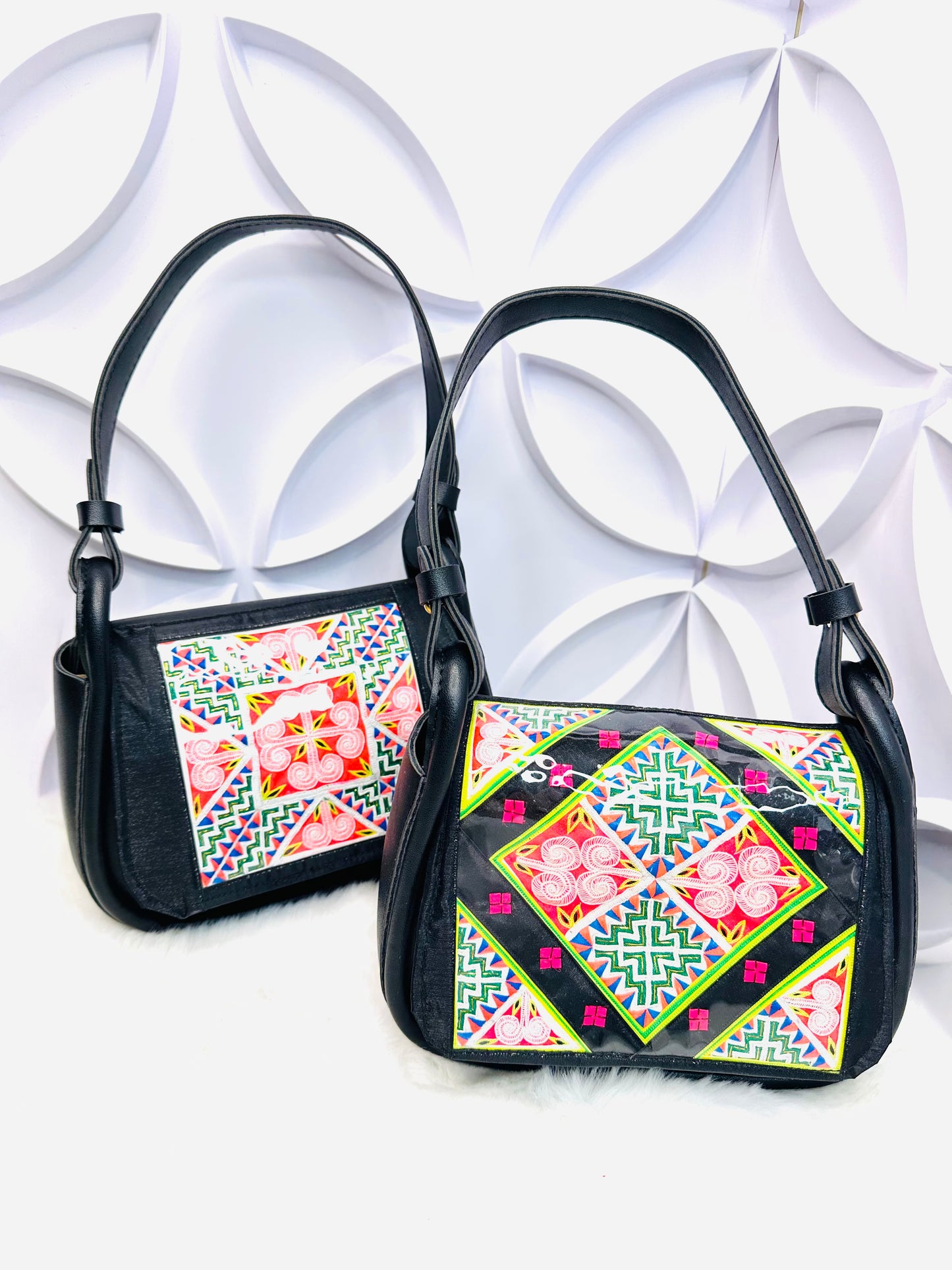 LIVE HNY Season Handbags