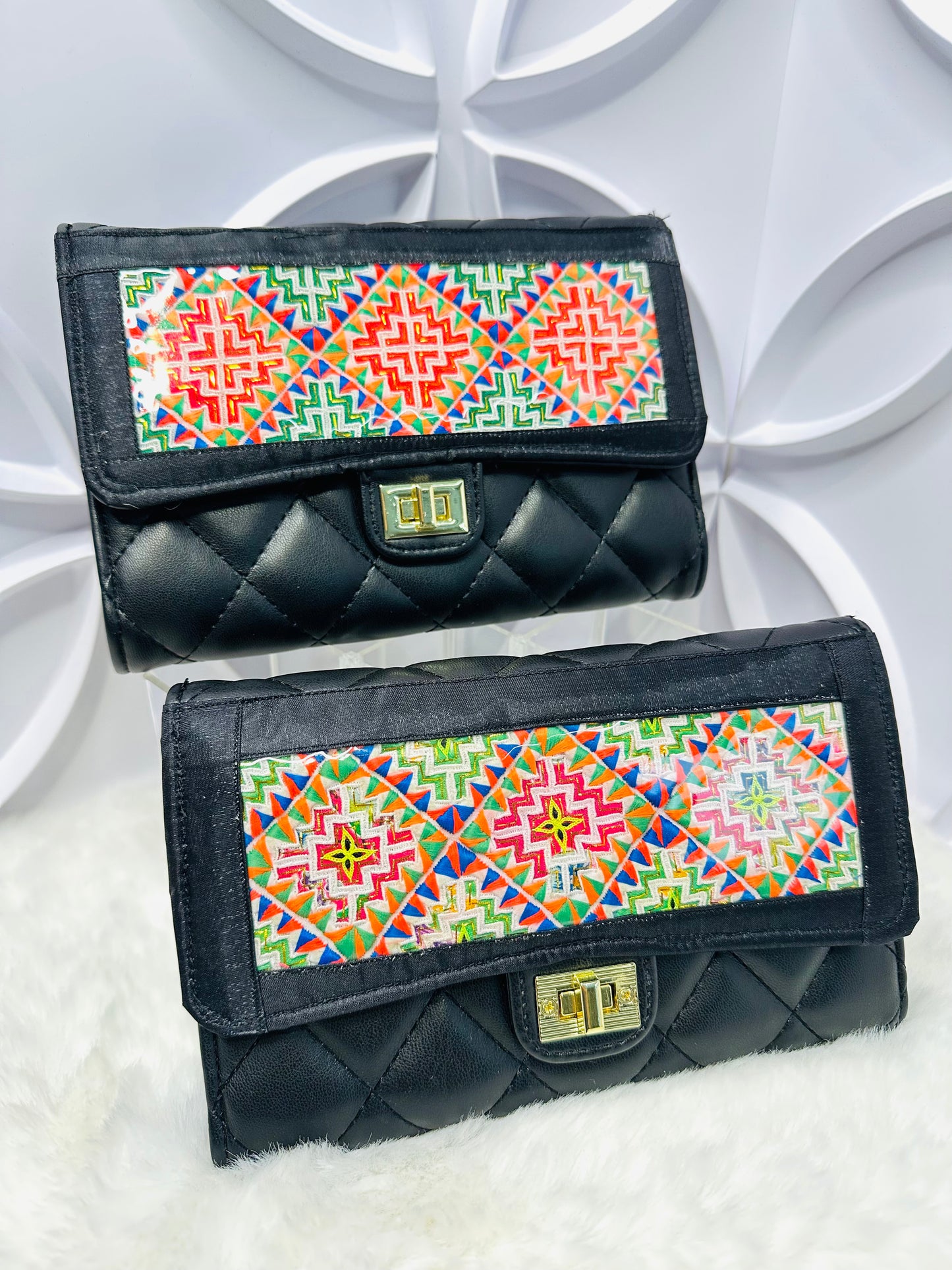 LIVE HNY Season Handbags